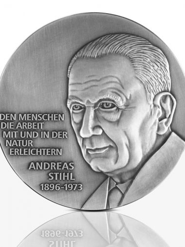 Andreas Stihl – Silver medal in high relief